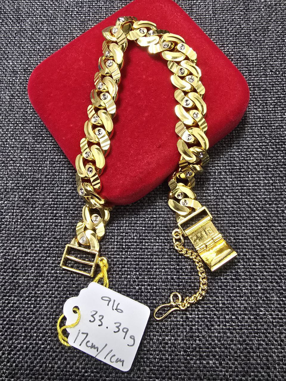 RT PADU B:33,39 gram, 17 cm 